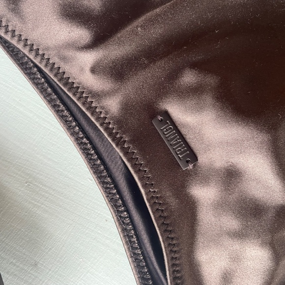 TRIANGL Shiny Black Bikini Set - Size Small (top) & Medium (bottom) - Picture 4 of 4